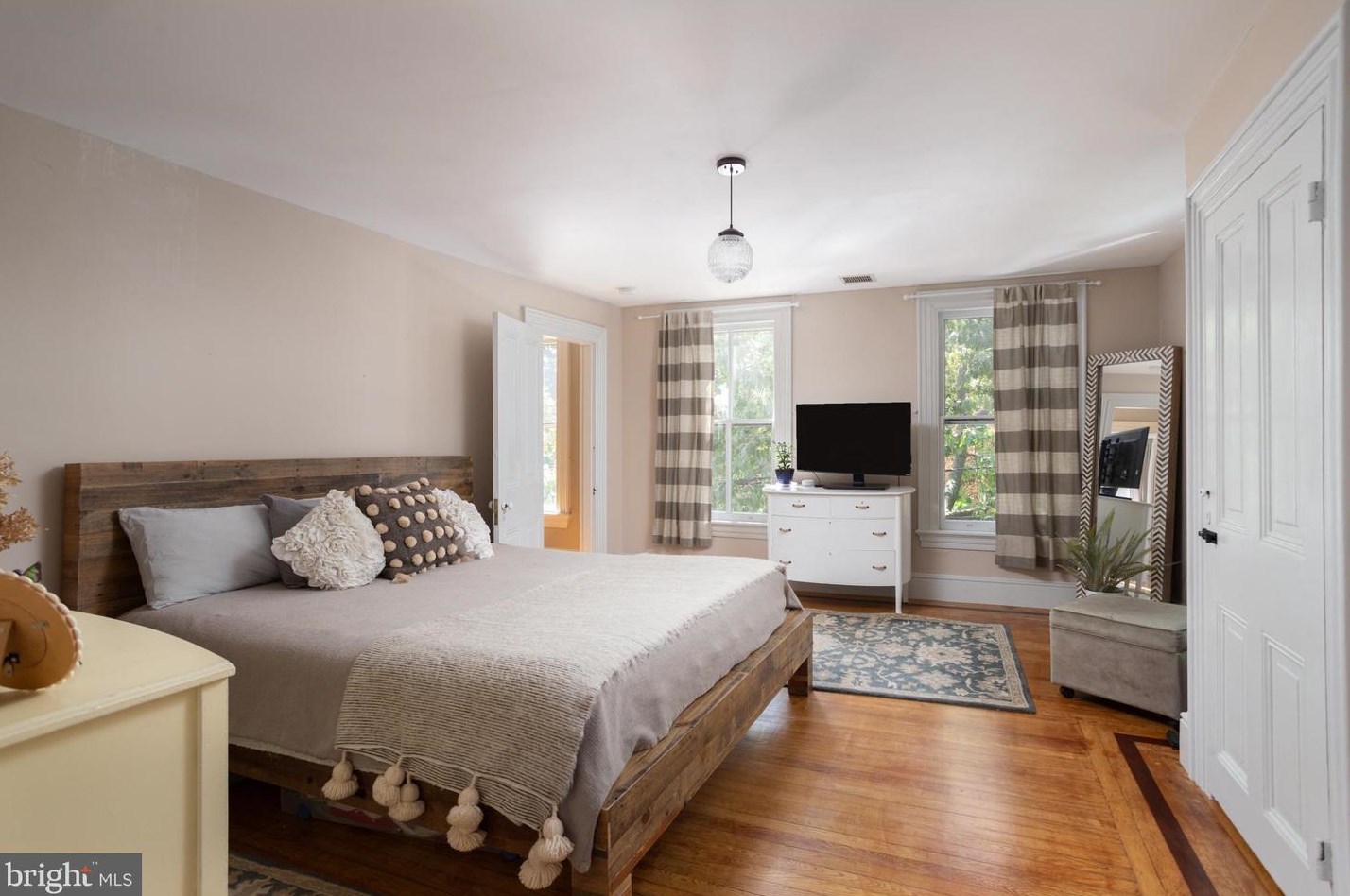 25 Farnsworth Ave, Chesterfield NJ  08505-1346 exterior