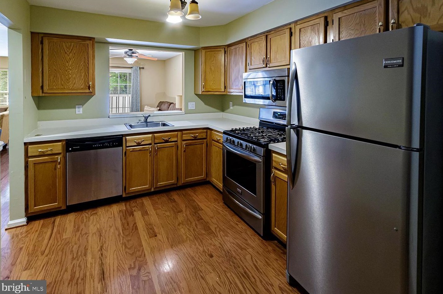 1805 Stokes Rd, Mount Laurel NJ  08054-6428 exterior