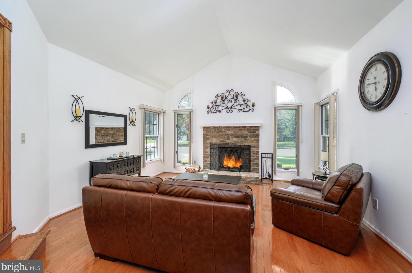 1 Edinburgh Ln, Mount Laurel NJ  08054-1203 exterior