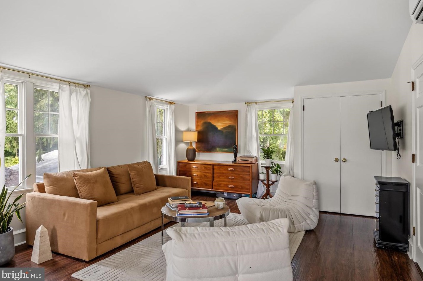 15 Maple Ave, Moorestown NJ 08057-1860 exterior