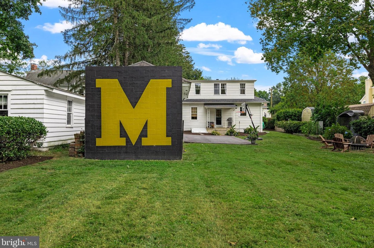 15 Maple Ave, Moorestown NJ 08057-1860 exterior