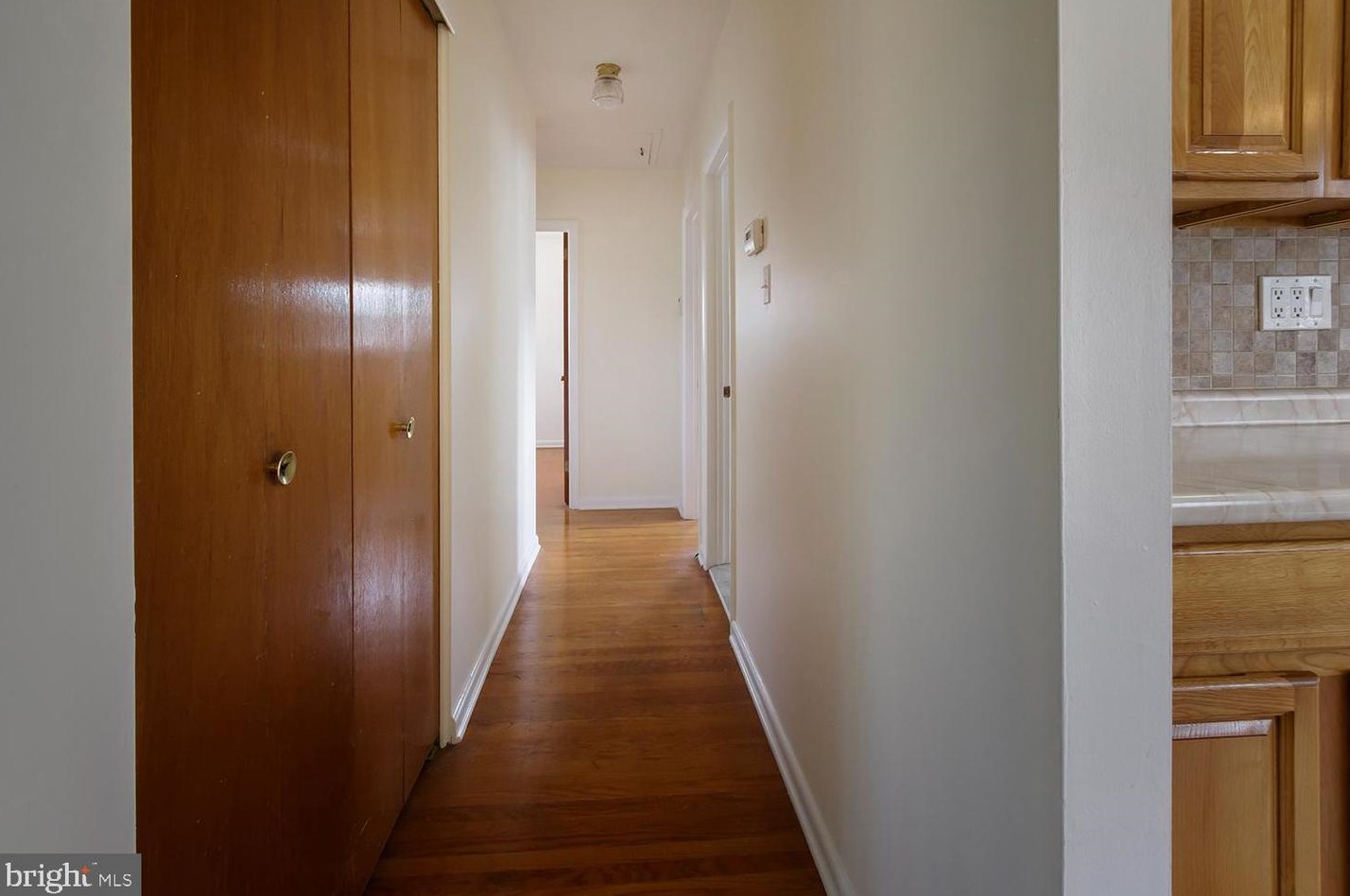 113 Beechwood Dr, Mount Laurel NJ  08054-1040 exterior