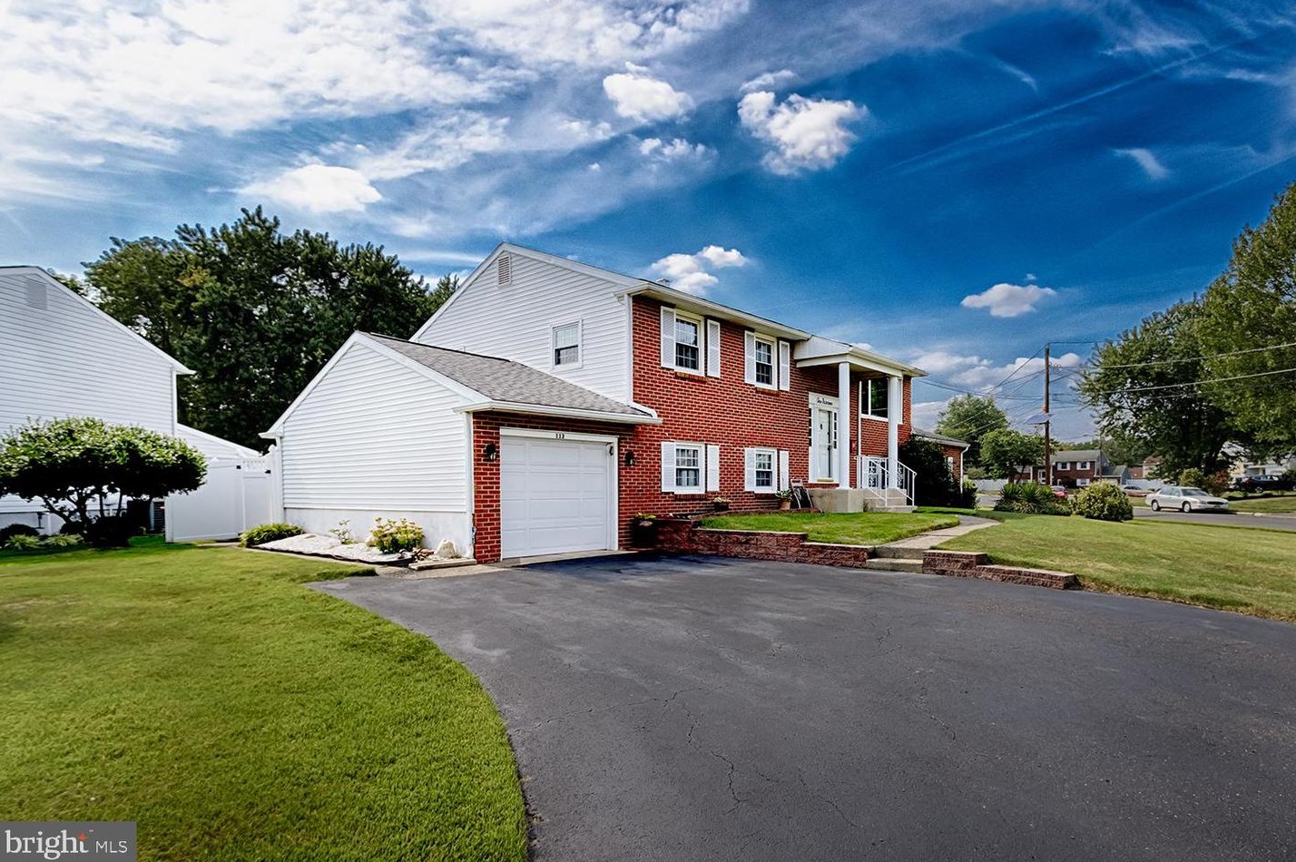 113 Beechwood Dr, Mount Laurel NJ  08054-1040 exterior