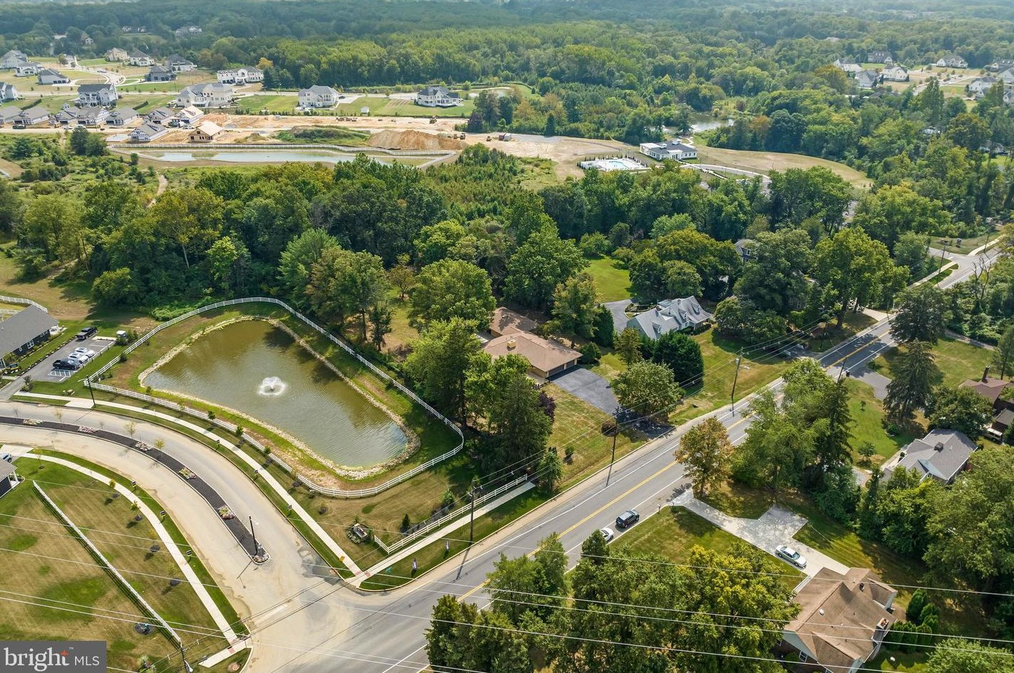 4304 Bridgeboro Rd, Moorestown NJ 08057-1417 exterior