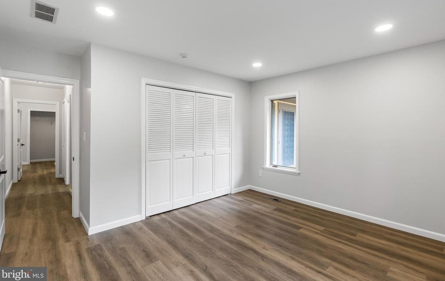 4304 Bridgeboro Rd, Moorestown NJ 08057-1417 exterior