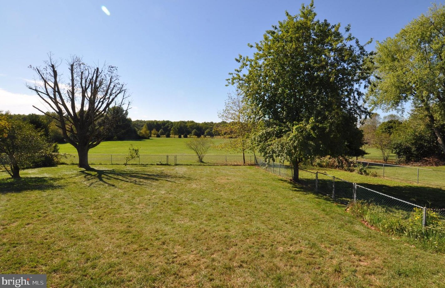 24854 Main St, Columbus NJ 08022-1339 exterior