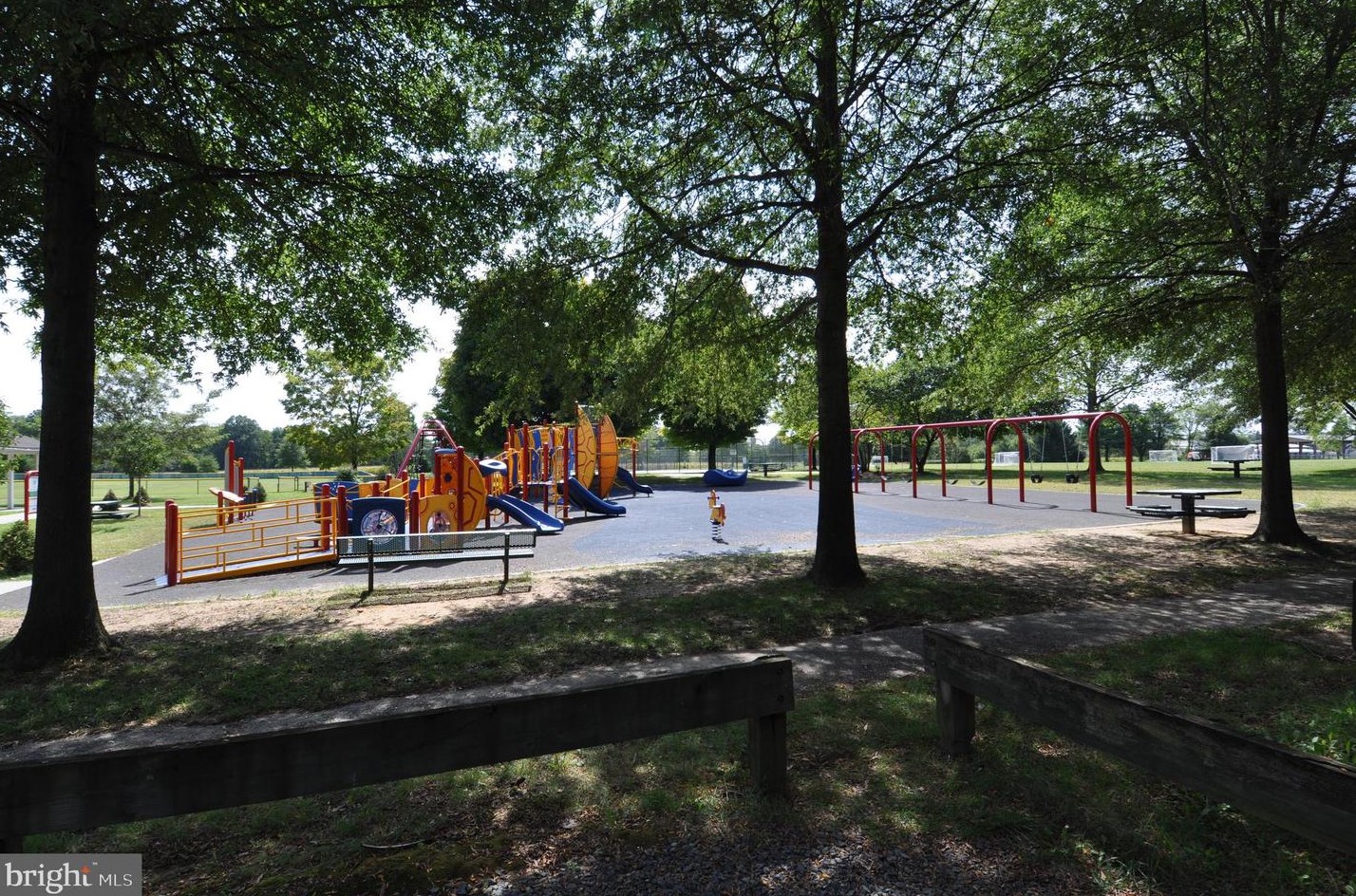 24854 Main St, Columbus NJ 08022-1339 exterior