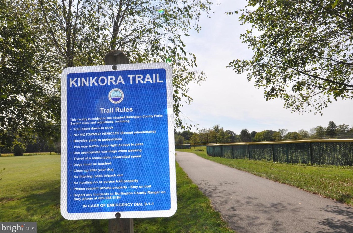 24854 Main St, Columbus NJ 08022-1339 exterior