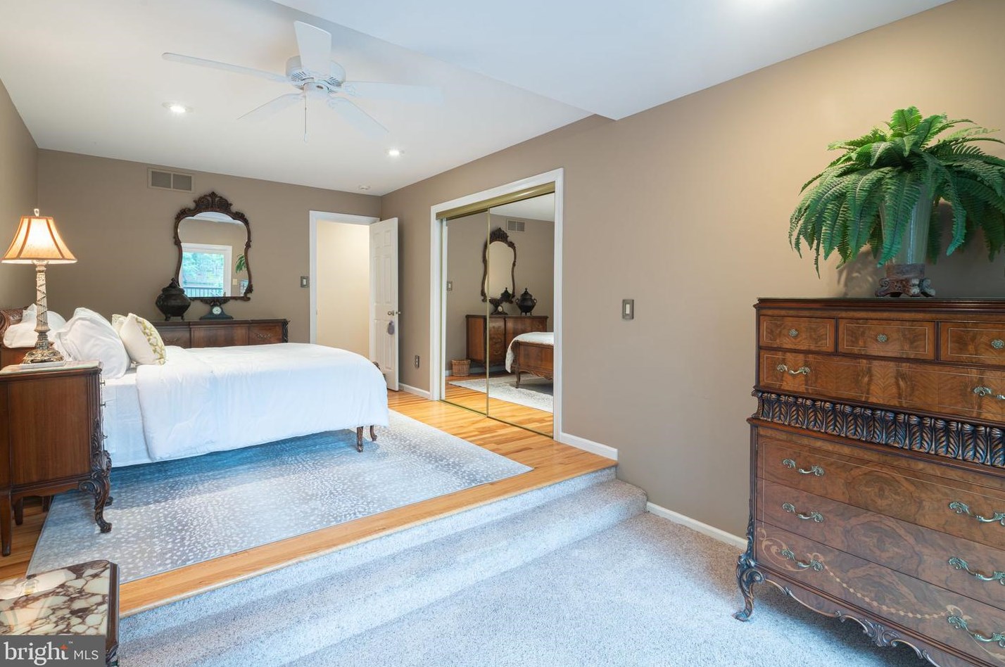 23 Pontiac Dr, Medford NJ 08055-8146 exterior