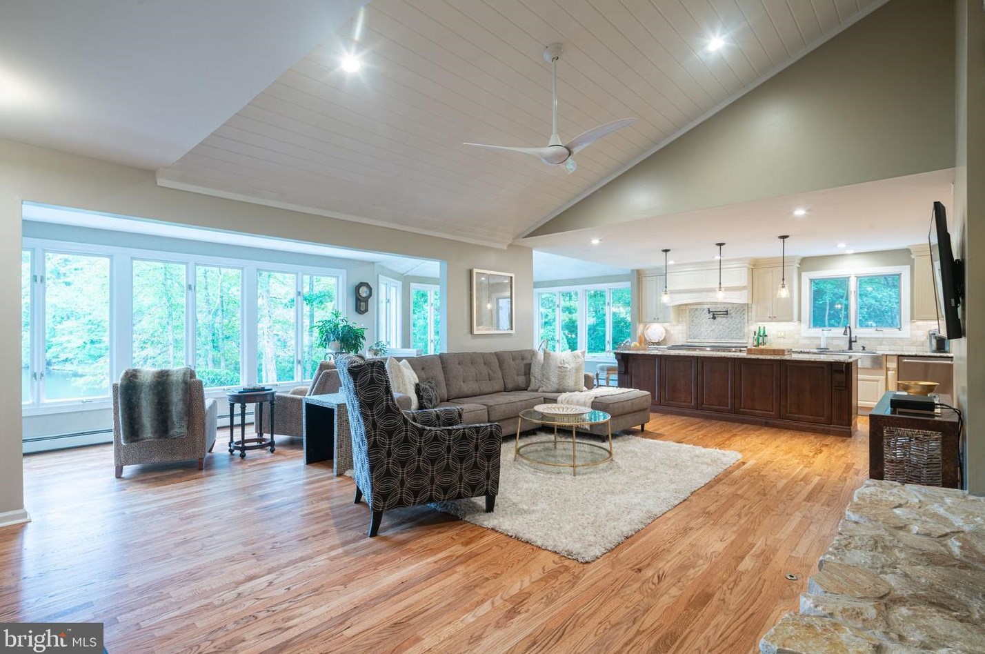 23 Pontiac Dr, Medford NJ 08055-8146 exterior