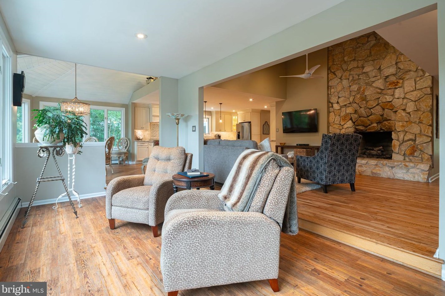 23 Pontiac Dr, Medford NJ 08055-8146 exterior