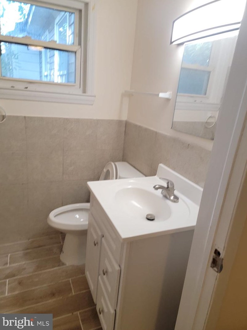 332 York St, Burlington NJ  08016-1522 exterior