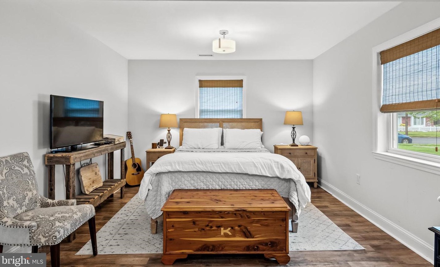 302 High St, Moorestown NJ  08057-3508 exterior