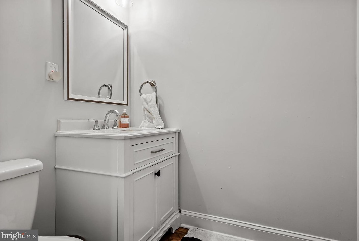 302 High St, Moorestown NJ  08057-3508 exterior