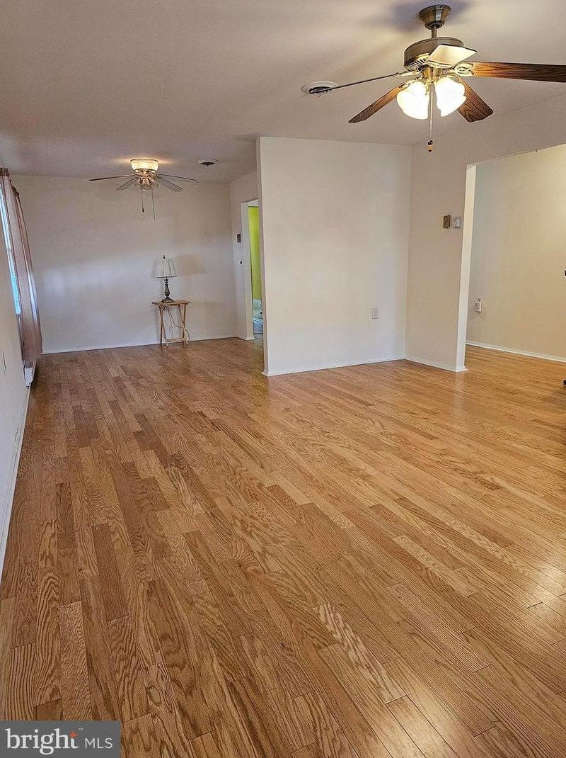 10 Andover Ct, Southampton NJ  08088-1323 exterior