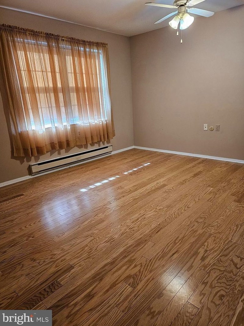 10 Andover Ct, Southampton NJ  08088-1323 exterior