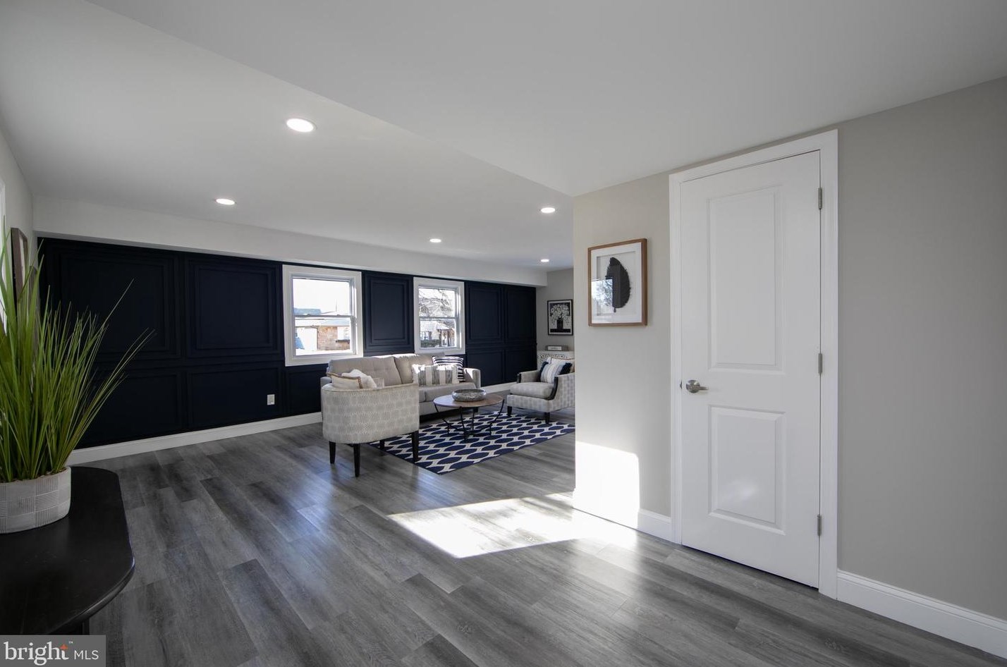 24 Gaffney Ln, Willingboro NJ  08046-3002 exterior