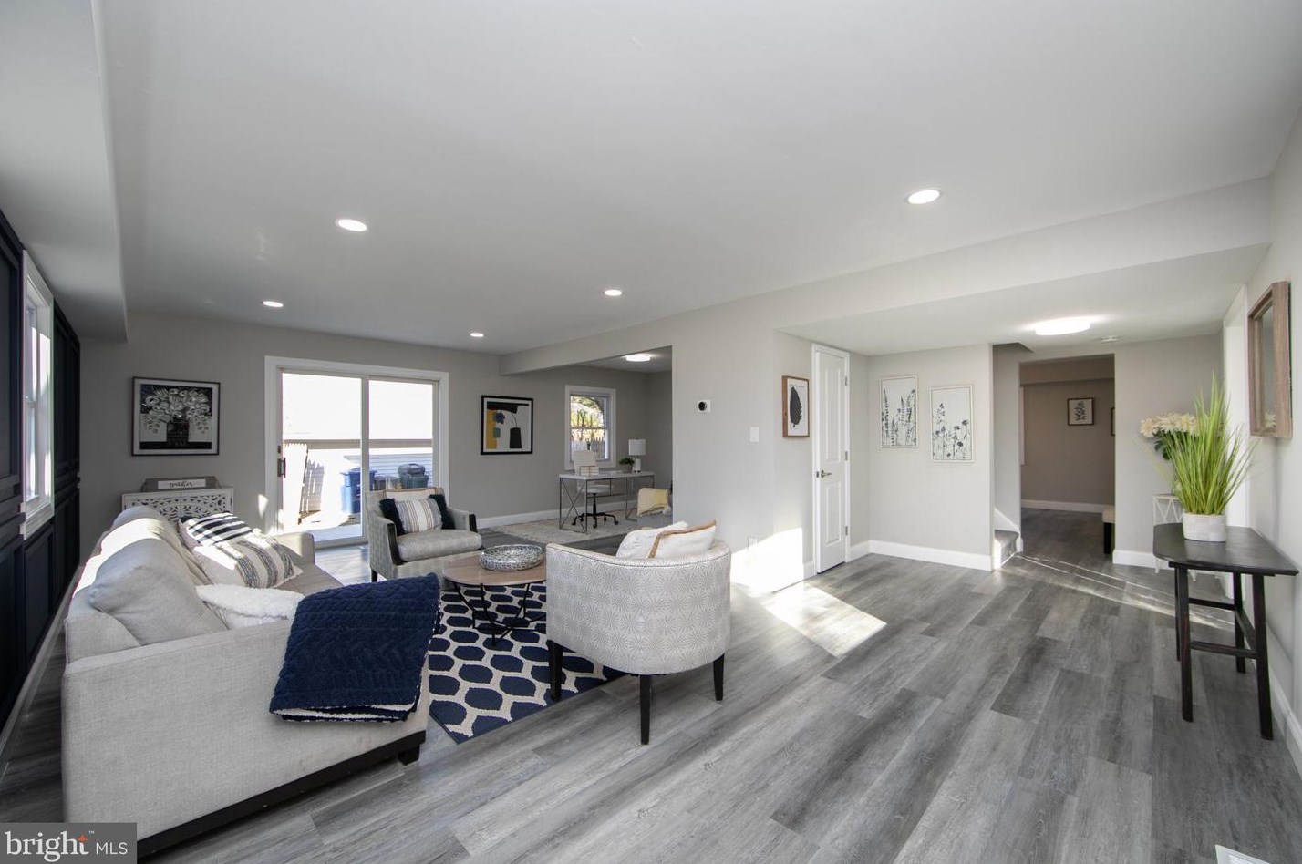 24 Gaffney Ln, Willingboro NJ  08046-3002 exterior