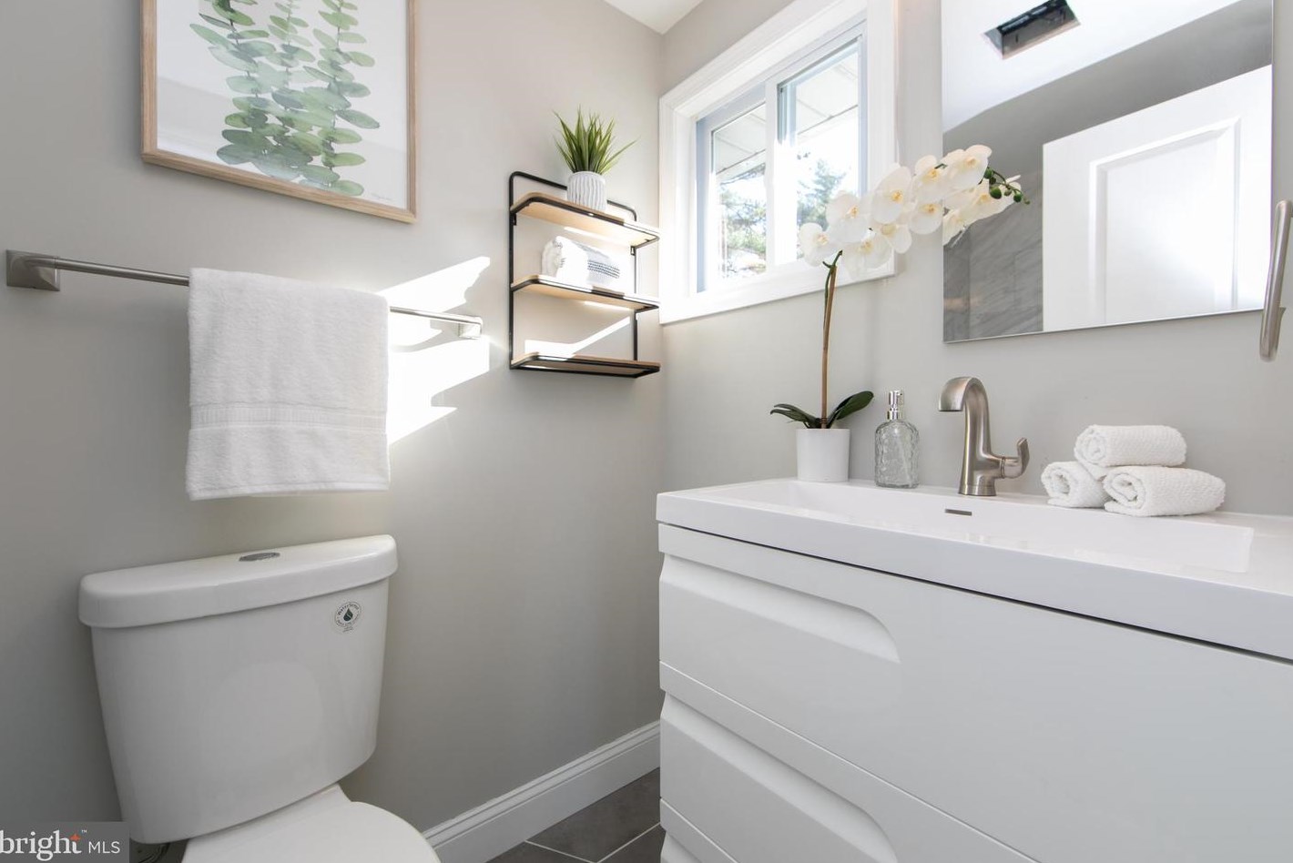 24 Gaffney Ln, Willingboro NJ  08046-3002 exterior