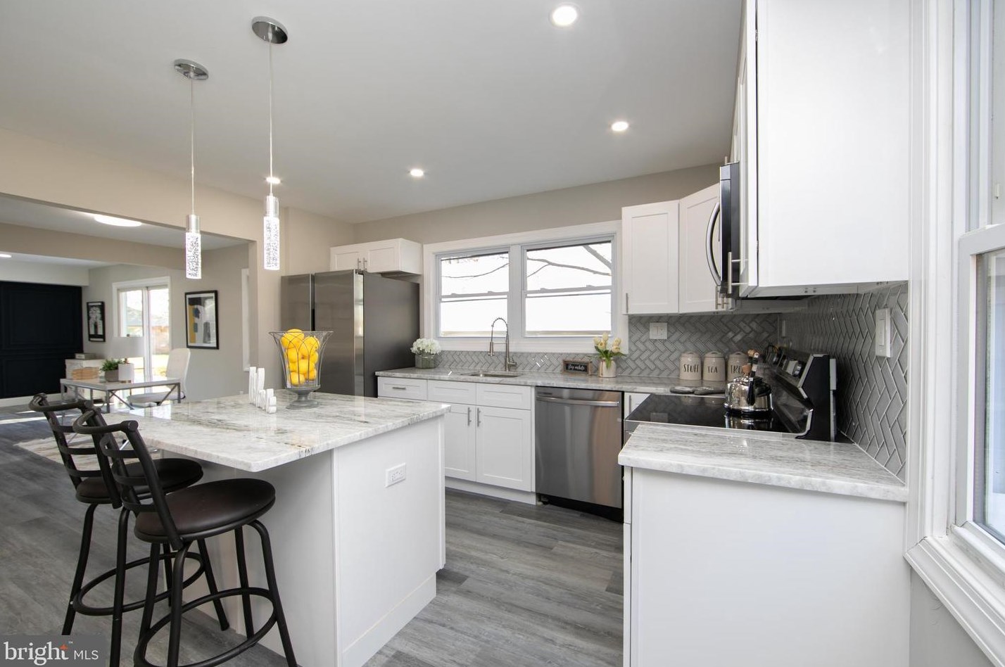 24 Gaffney Ln, Willingboro NJ  08046-3002 exterior