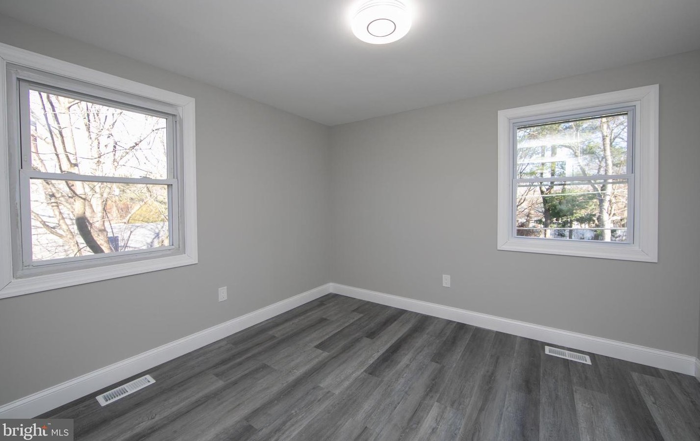 24 Gaffney Ln, Willingboro NJ  08046-3002 exterior