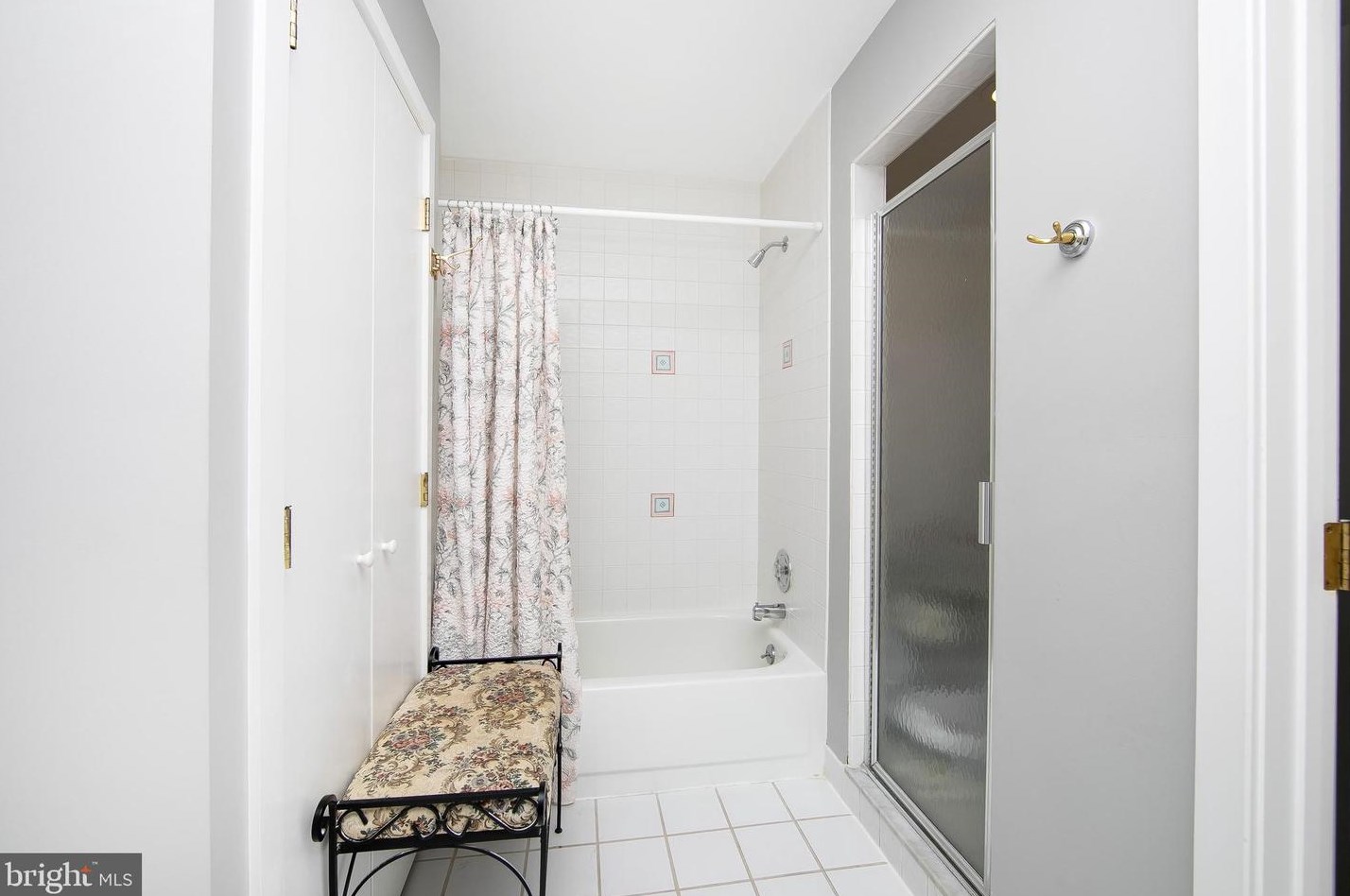 28 Centennial Dr, Medford NJ  08055-8139 exterior