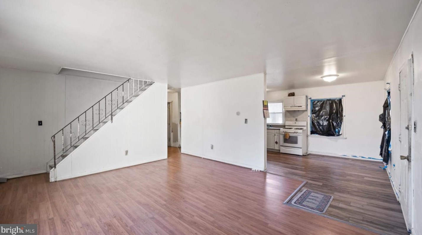 6 Spindletop Ln, Willingboro NJ  08046-1416 exterior