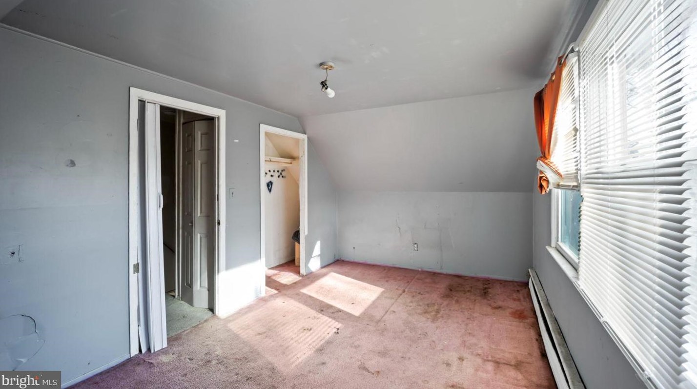 6 Spindletop Ln, Willingboro NJ  08046-1416 exterior