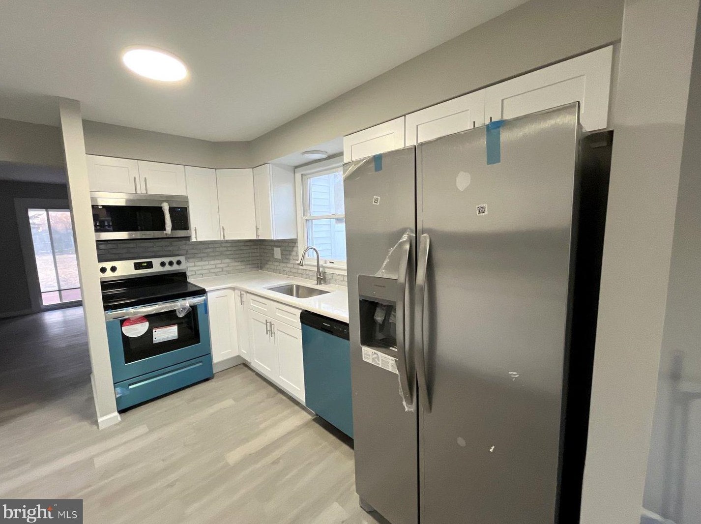 412 Hickory Ln, Mount Laurel NJ  08054-2144 exterior