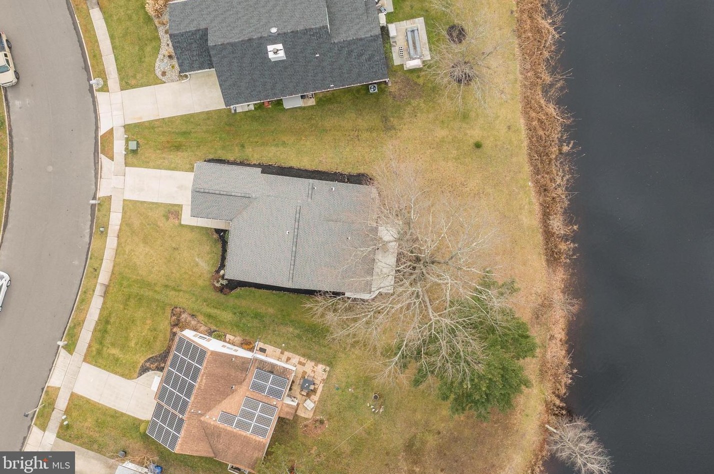 38 Chatham Pl, Southampton NJ  08088-1108 exterior