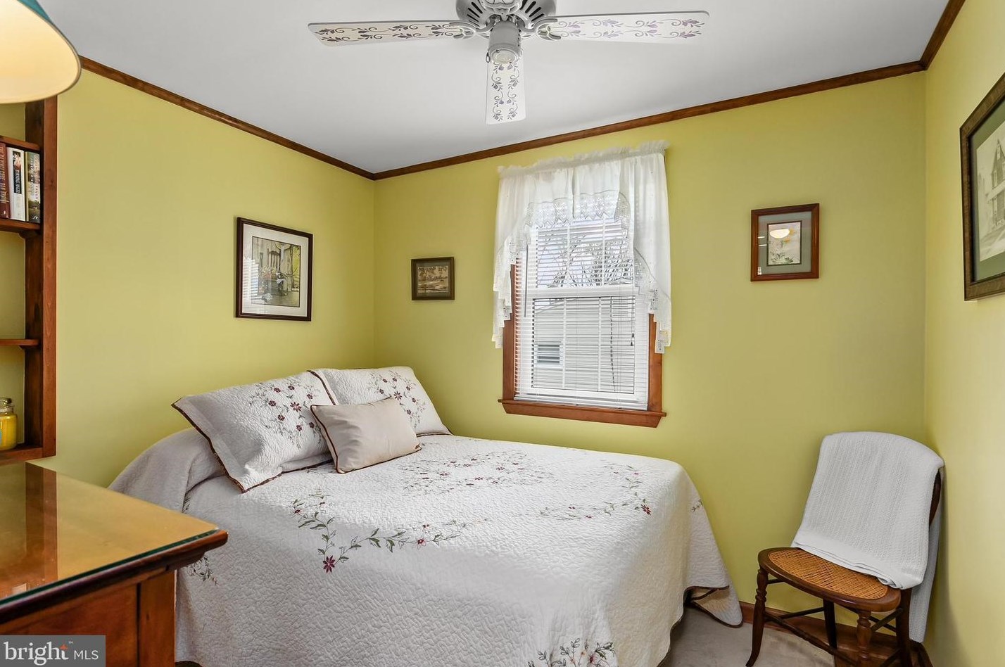 112 Fairfax Dr, Riverton NJ  08077-2133 exterior