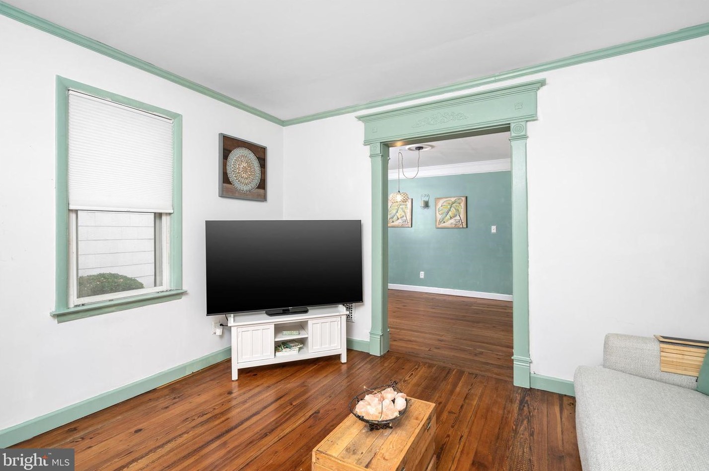 210 Penn St, Riverton NJ  08077-1222 exterior