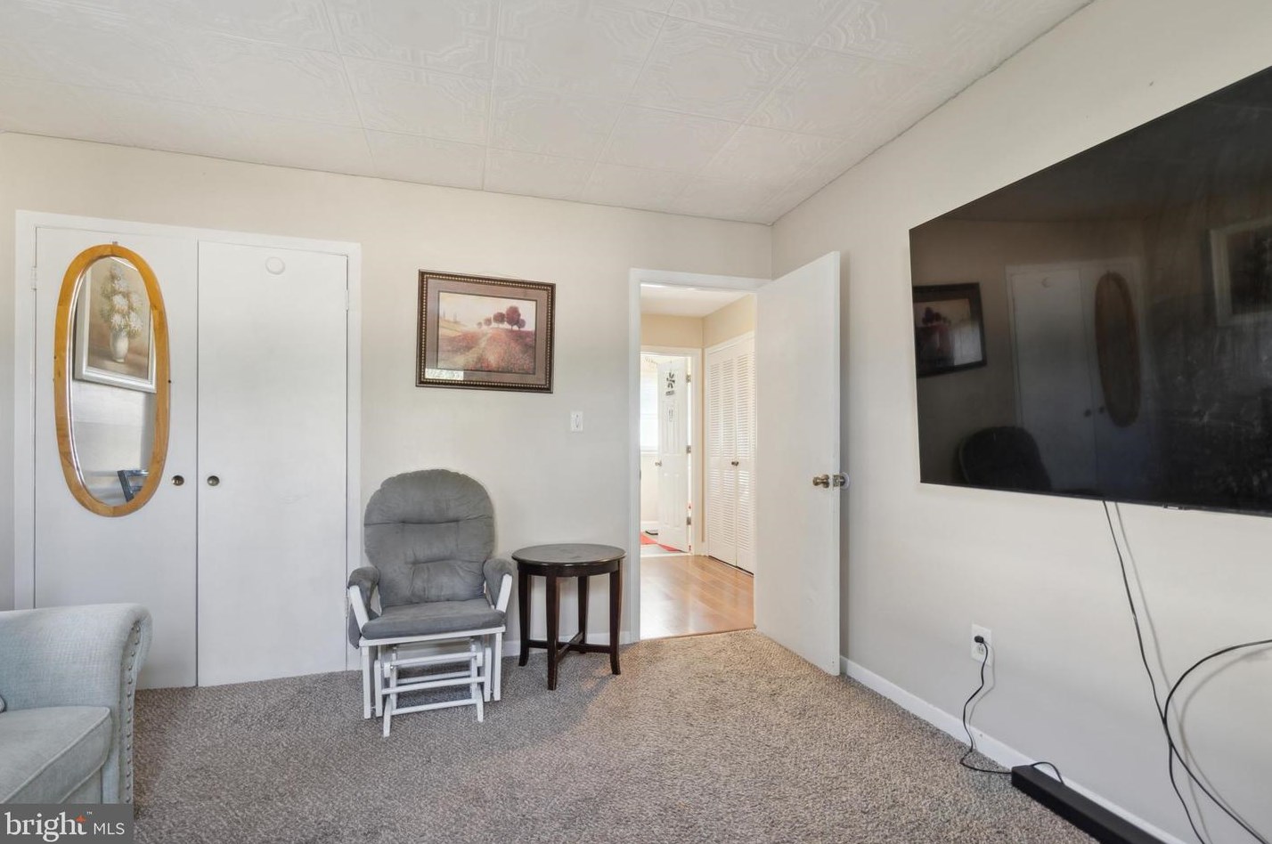 37 Medley Ln, Willingboro NJ  08046-3122 exterior