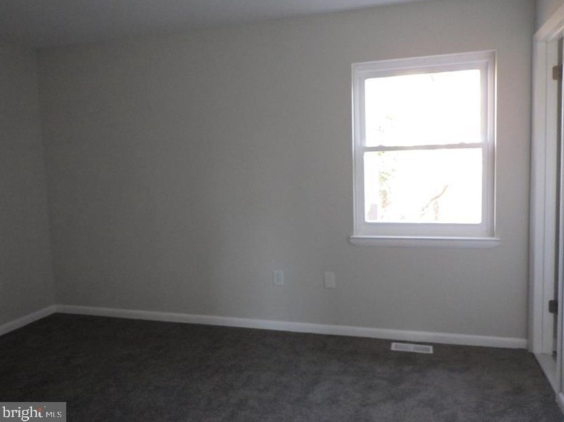 1802 Lakeshore Dr, Browns Mills NJ  08015-1364 exterior