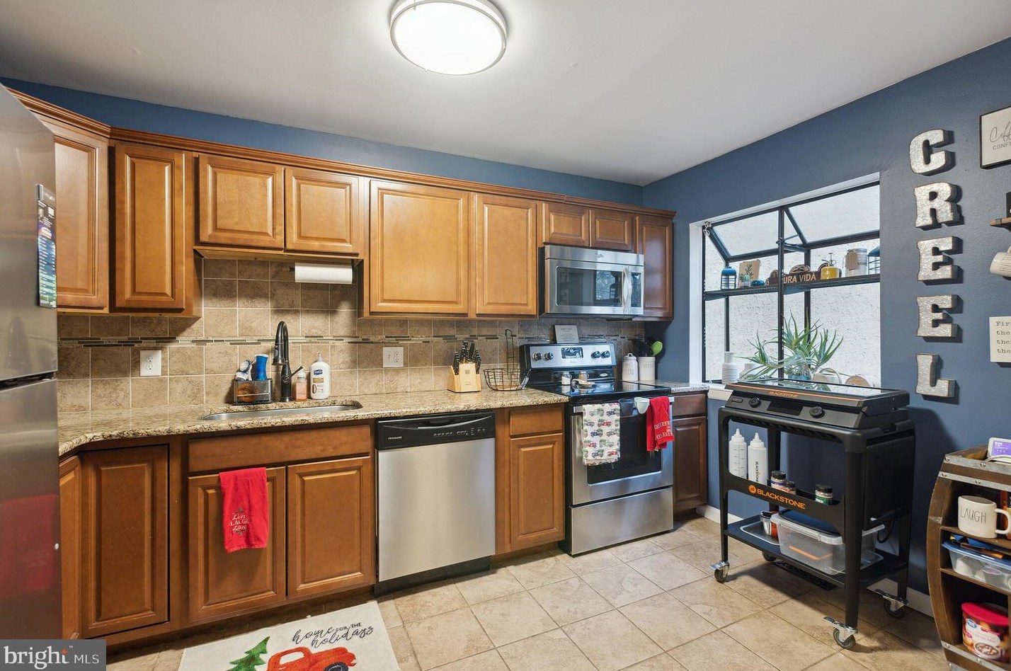213 Augusta Cir, Mount Laurel NJ  08054-2749 exterior