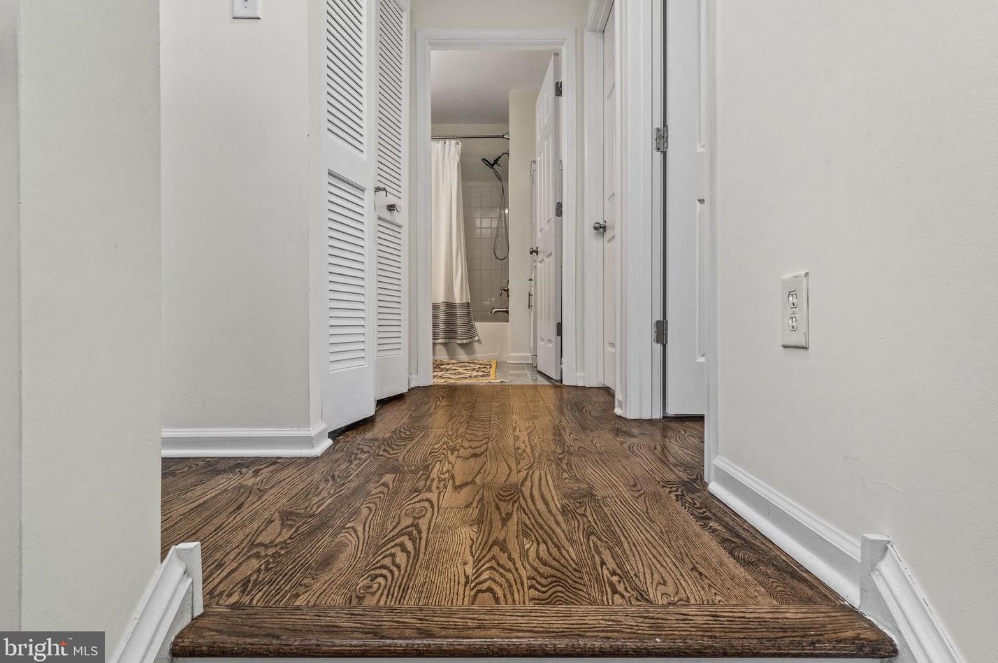 1578 Jason Dr, Riverton NJ  08077-1558 exterior