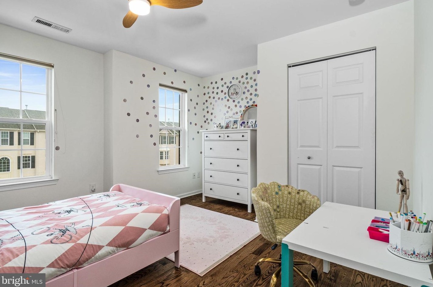 1578 Jason Dr, Riverton NJ  08077-1558 exterior