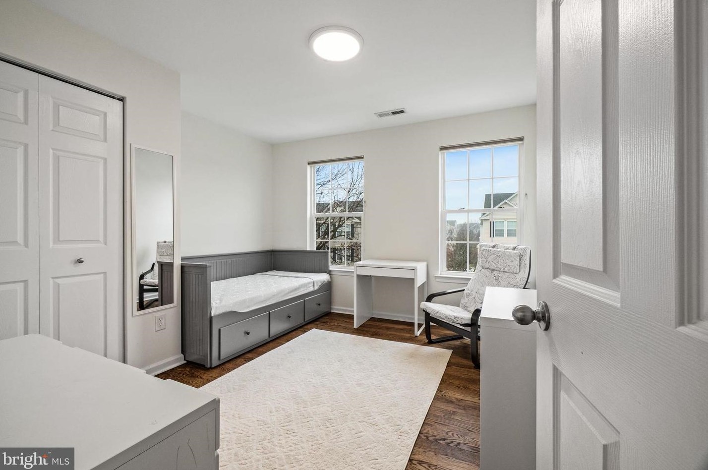 1578 Jason Dr, Riverton NJ  08077-1558 exterior