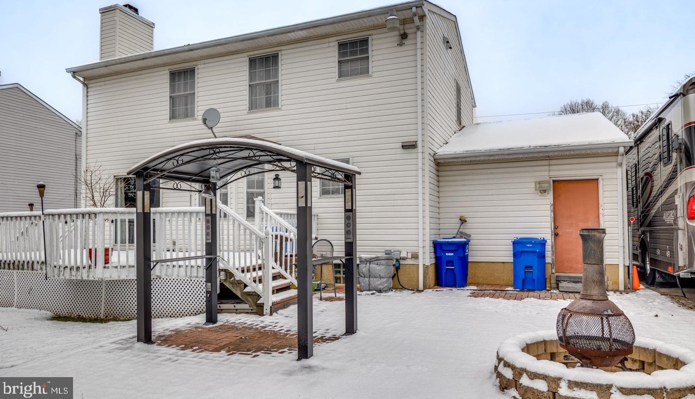 907 Turner Ave, Riverton NJ  08077-1934 exterior