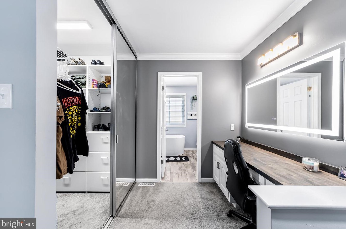 2 Bridlewood Ct, Southampton NJ  08088-9600 exterior