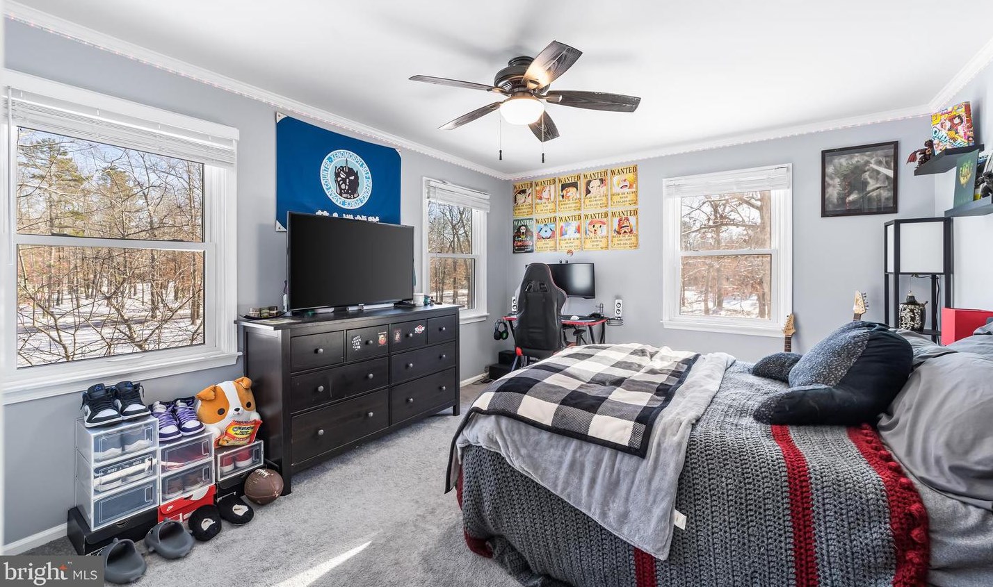 2 Bridlewood Ct, Southampton NJ  08088-9600 exterior