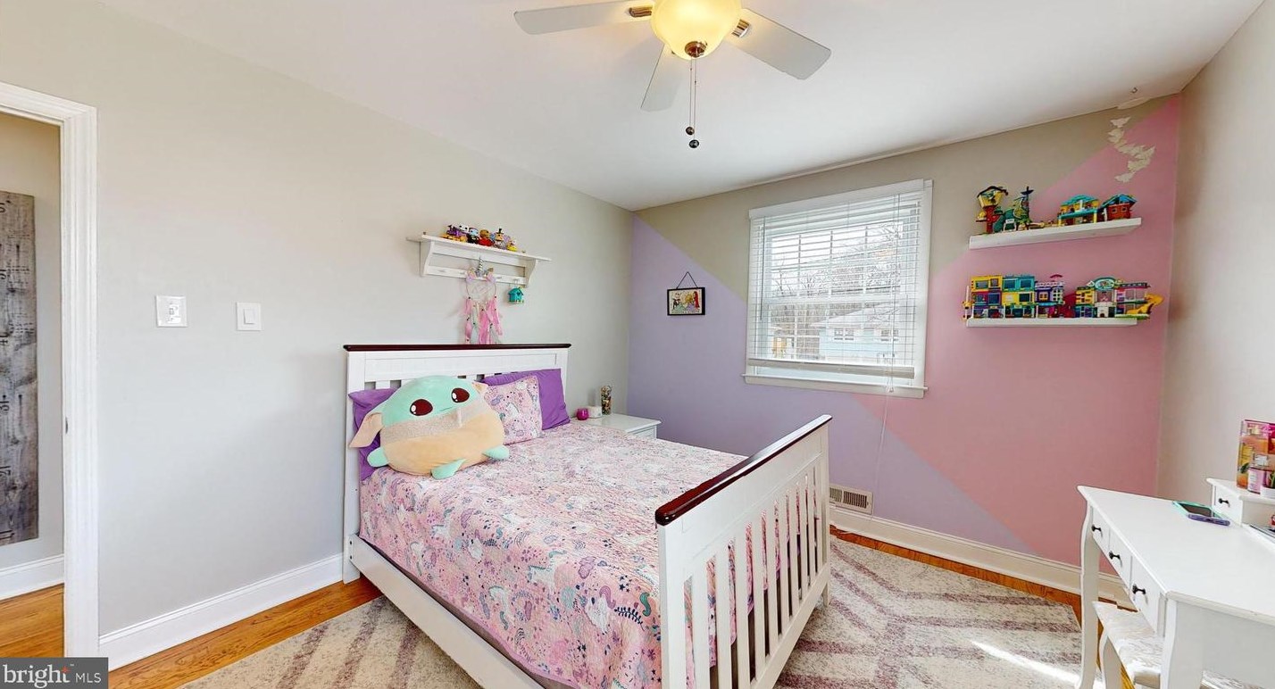 108 Chatham Rd, Mount Laurel NJ  08054-1002 exterior