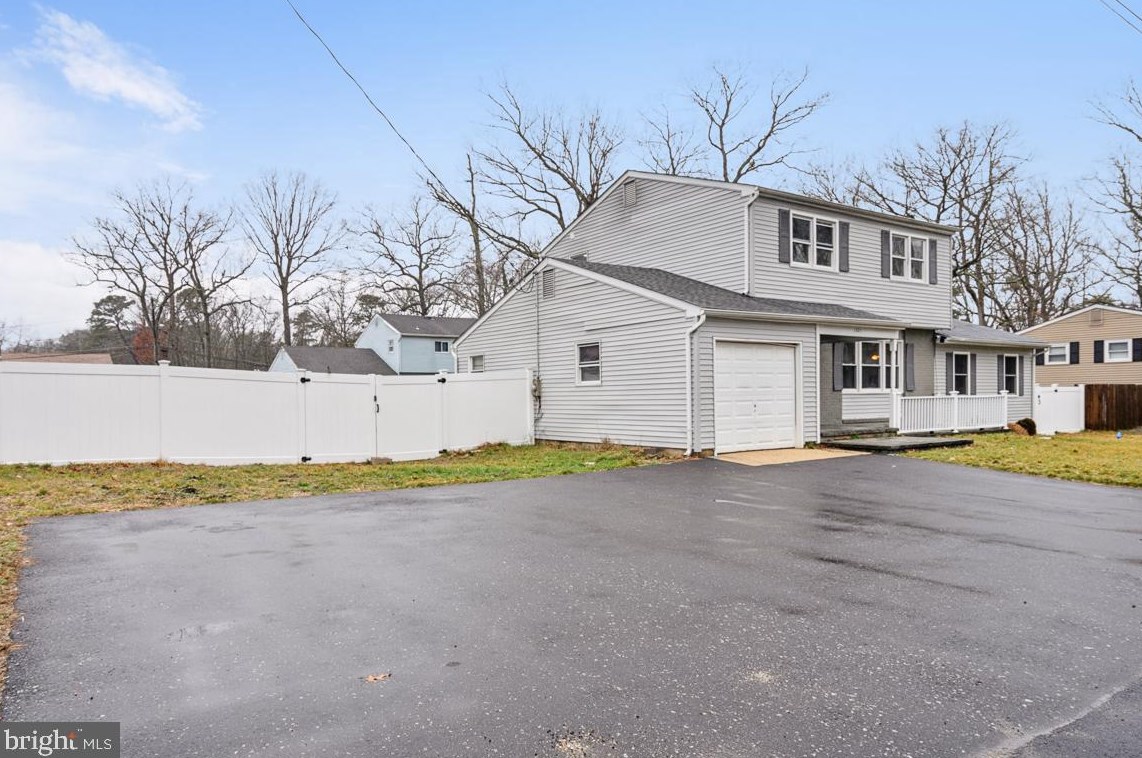1321 Hunter Blvd, Browns Mills NJ  08015-1208 exterior