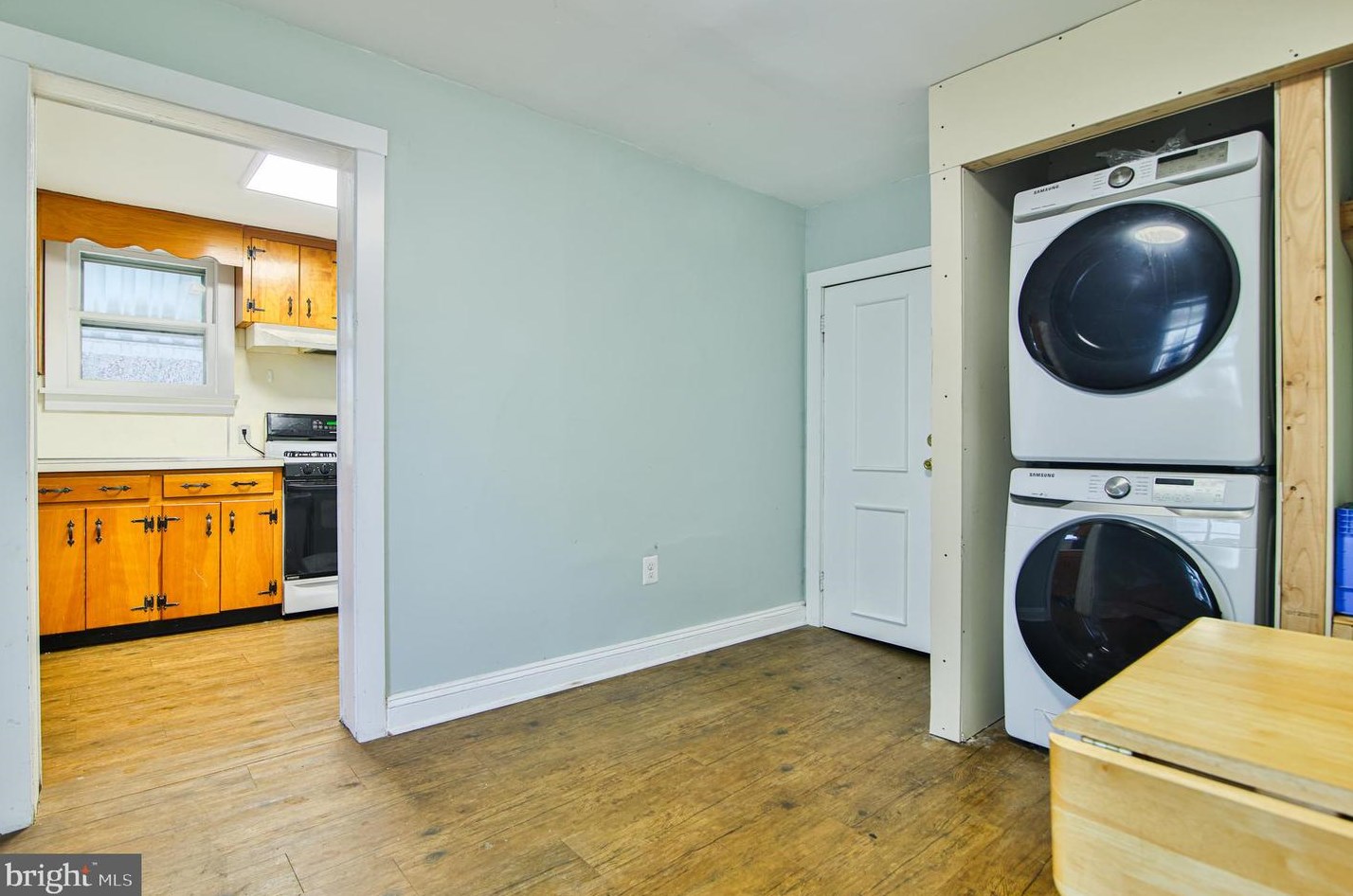 728 Lincoln Ave, Burlington NJ  08016-2420 exterior