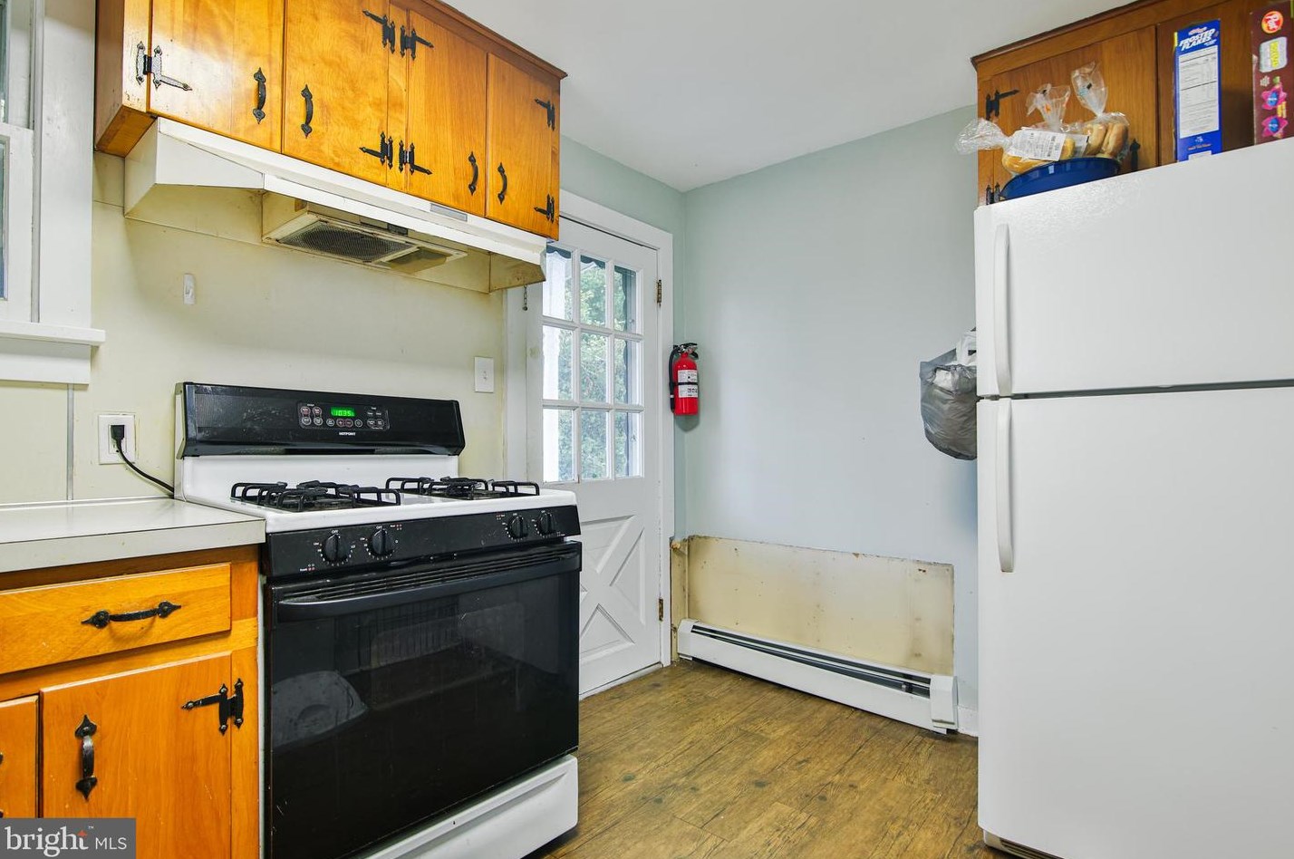 728 Lincoln Ave, Burlington NJ  08016-2420 exterior