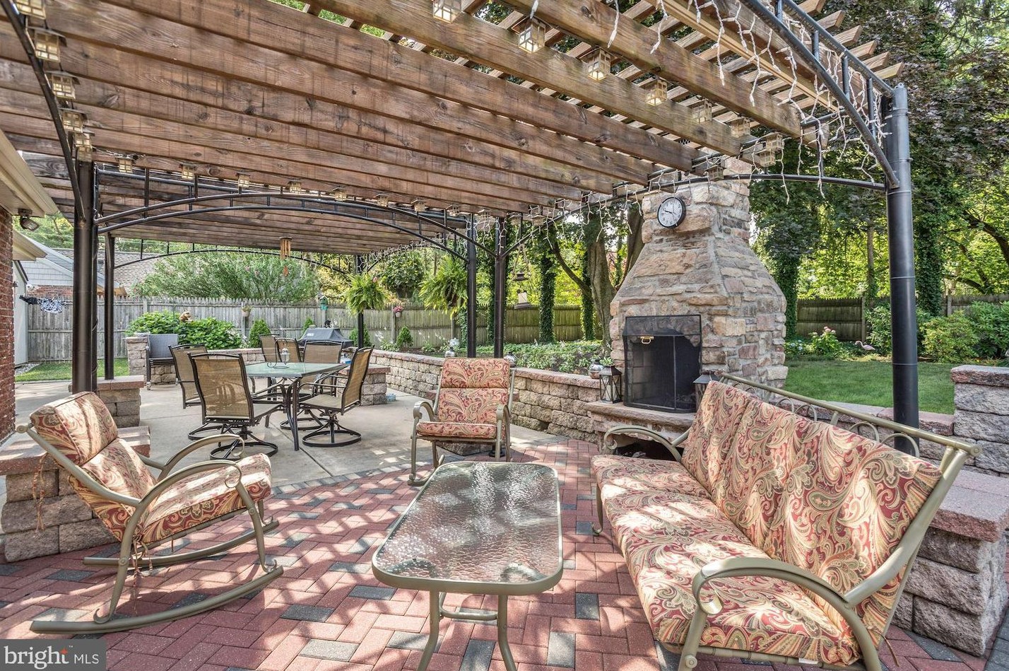 602 Camden Ave, Moorestown NJ  08057-2242 exterior