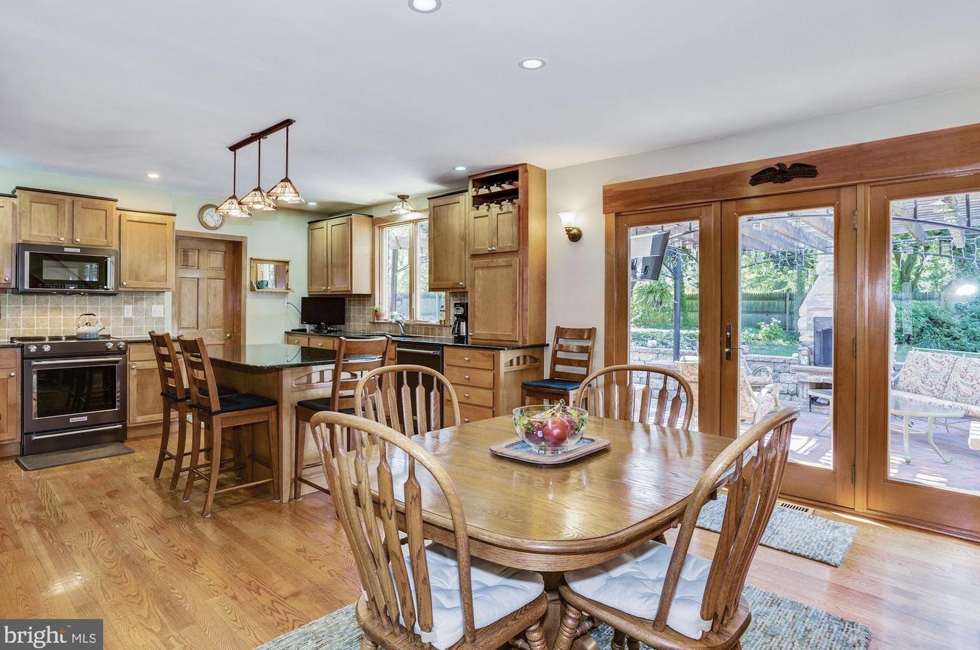 602 Camden Ave, Moorestown NJ  08057-2242 exterior