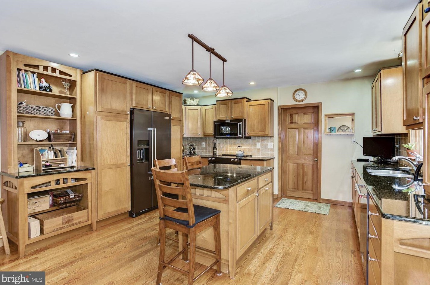 602 Camden Ave, Moorestown NJ  08057-2242 exterior