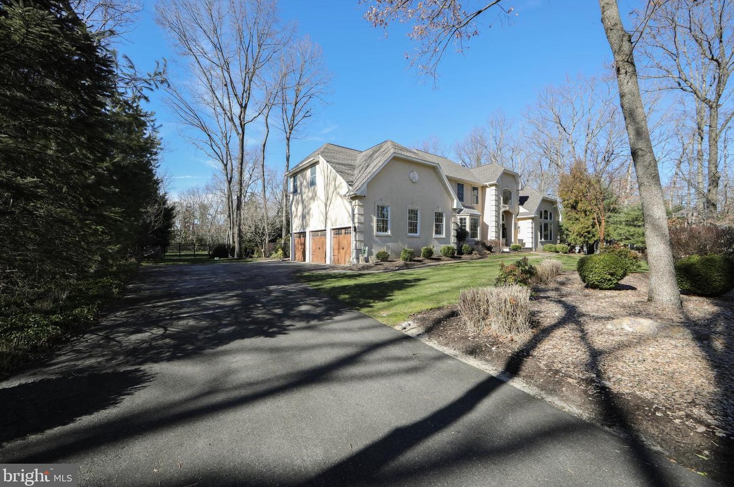 5 Pepperbush Ct, Medford NJ  08055-3818 exterior