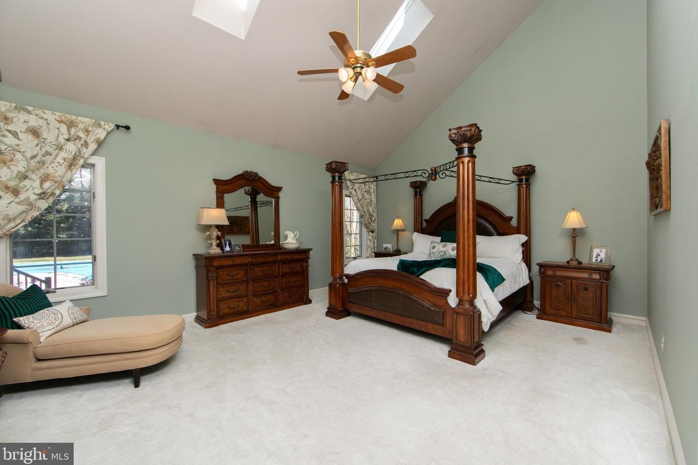 5 Pepperbush Ct, Medford NJ  08055-3818 exterior